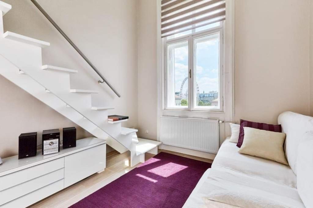 Dula Downtown Apartment Будапеща Екстериор снимка
