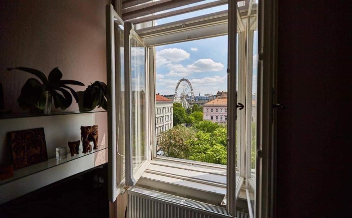 Dula Downtown Apartment Будапеща Екстериор снимка