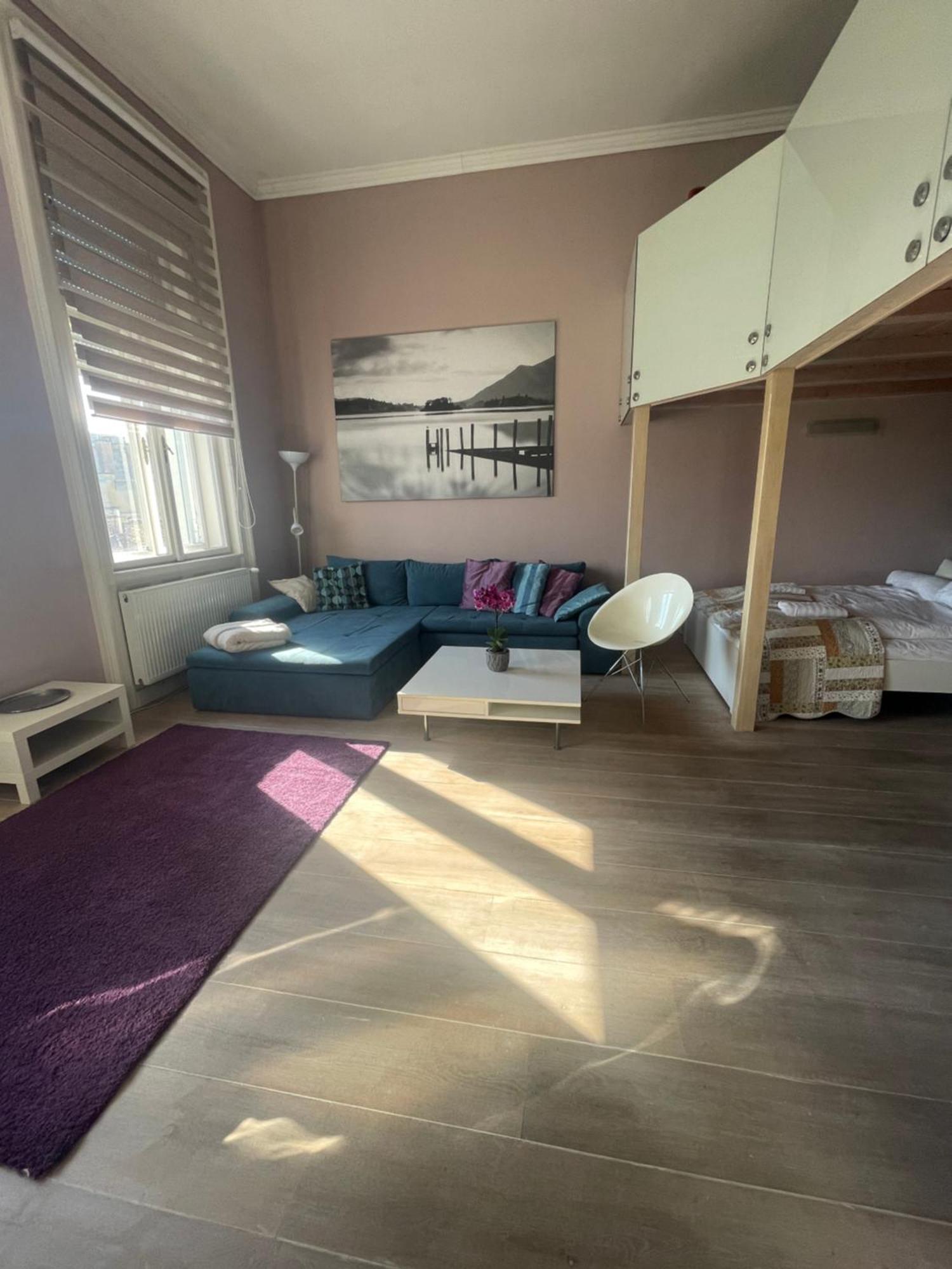 Dula Downtown Apartment Будапеща Екстериор снимка
